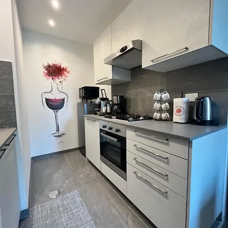 Gemelli Sweet Holiday Appio Apartment *
