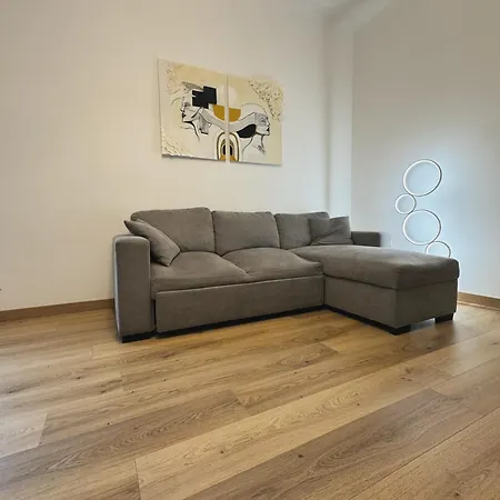 Apartment Gemelli Sweet Holiday Appio Rome